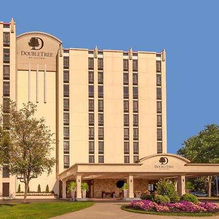 Doubletree By Hilton Philadelphia Airport Hotel Exterior photo